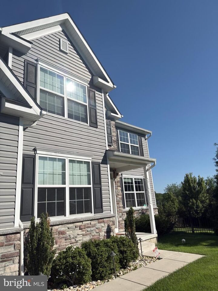 Property Photo:  119 Markley Farm Circle  PA 19403 