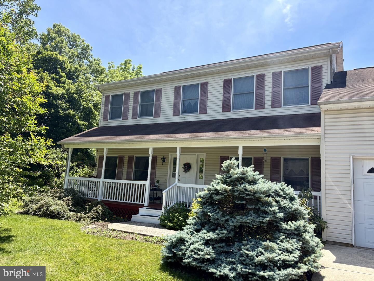 Property Photo:  8 Newell Place  NJ 08525 