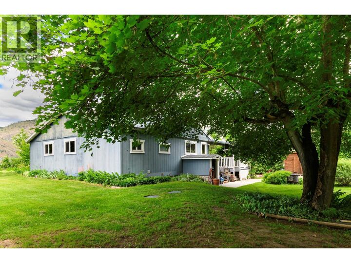 Property Photo:  460 South Nursery Road  BC V0H 1H9 