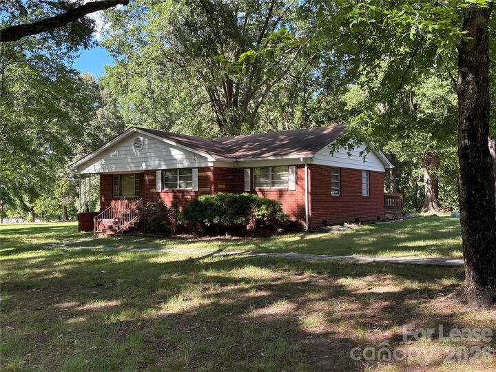Property Photo:  2311 Back Creek Church Road  NC 28213 
