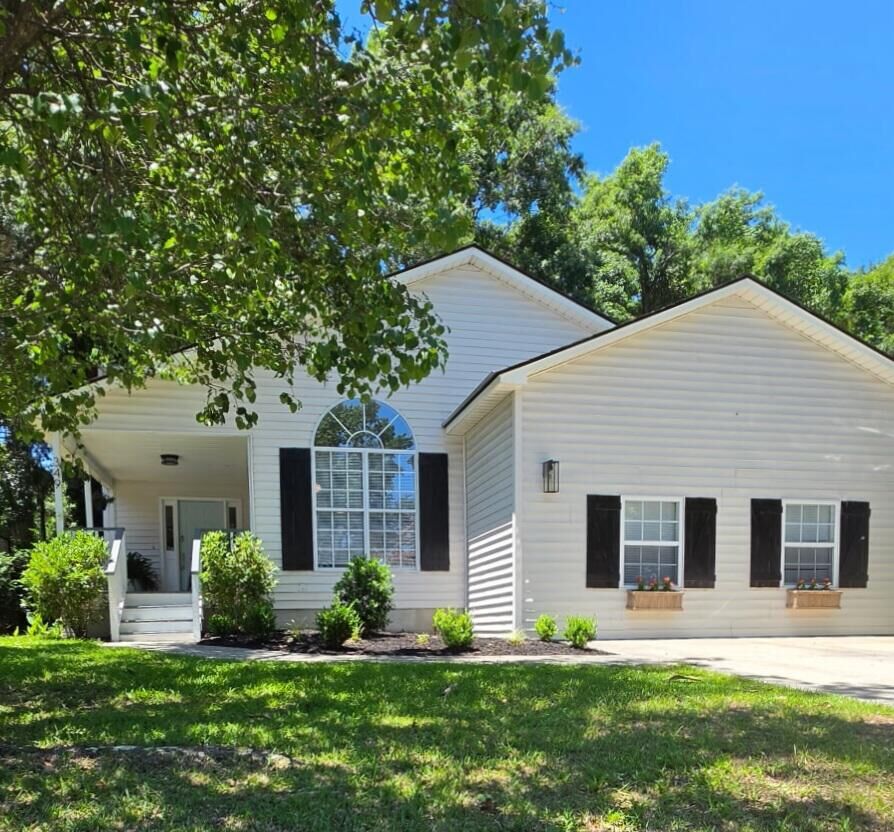 Property Photo: 349 Culver Avenue SC 29407