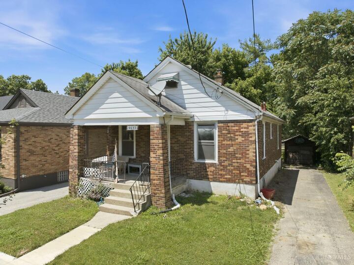 Property Photo: 6632 Cambridge Avenue OH 45227