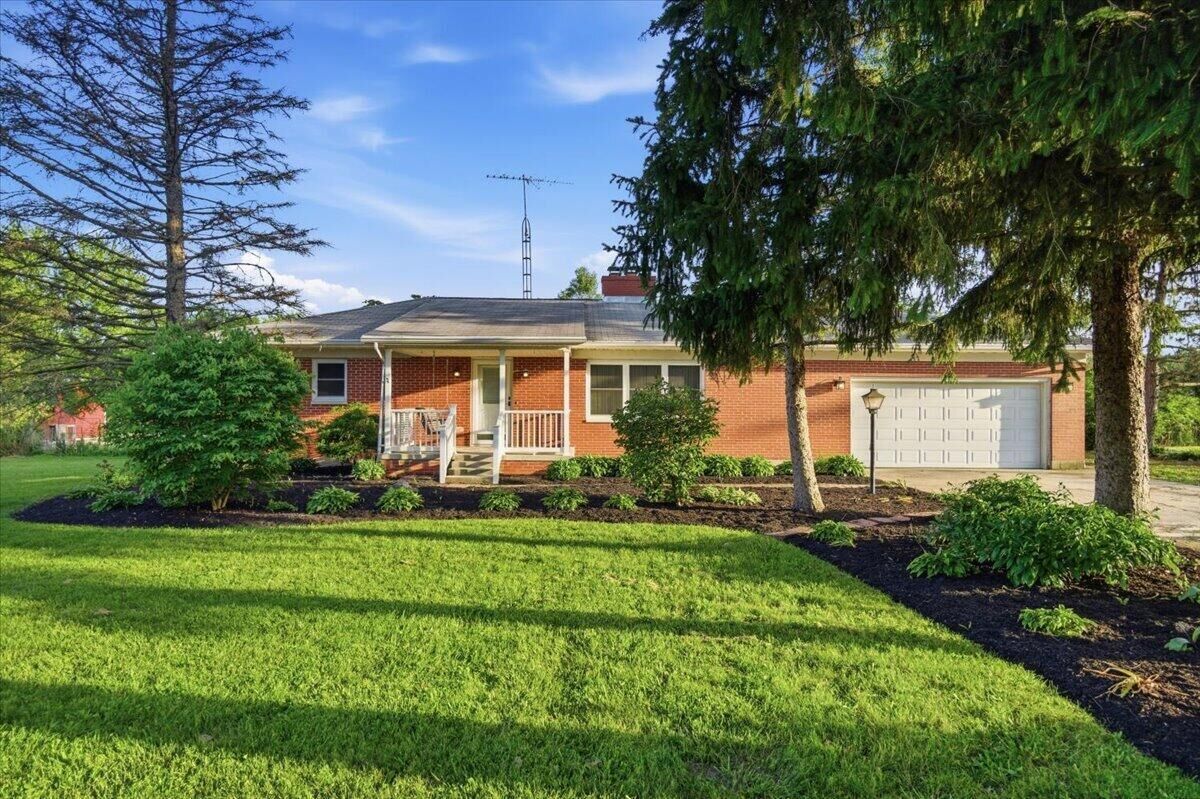 Property Photo: 1391 State Route 55 OH 43078