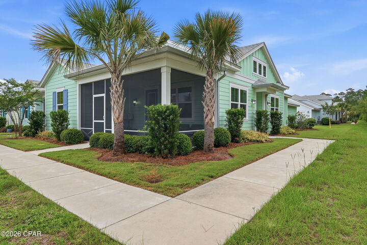 Property Photo: 8511 Dreams Float Court FL 32413