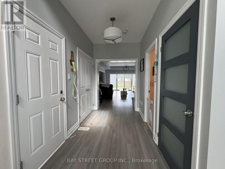 Property Photo:  51 Dominion Crescent  ON L0S 1P0 