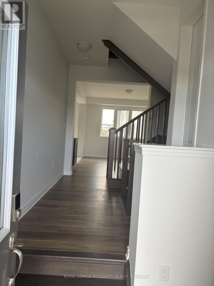 Property Photo:  228 Greer Street  ON L9J 0B7 