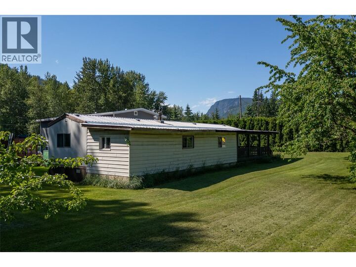 Property Photo:  1867 Nixon Road  BC V0E 2S0 