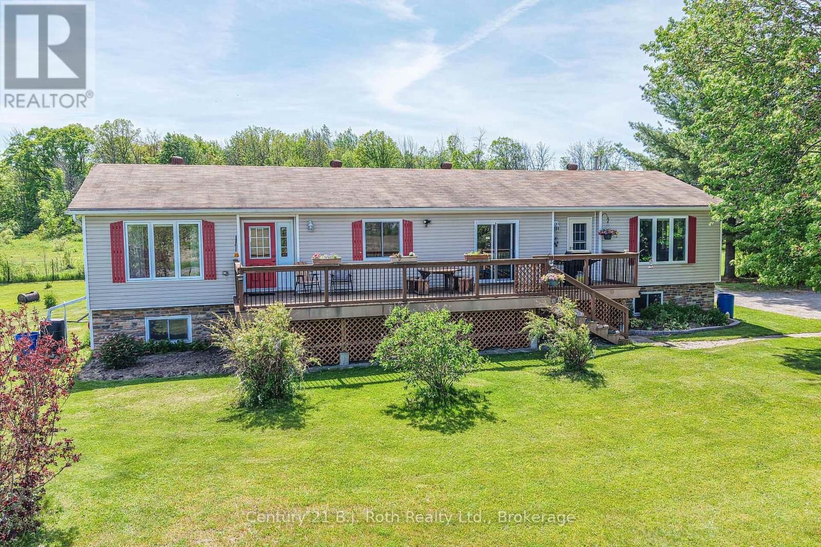 Property Photo:  1030 Dunns Line  ON L0K 1E0 