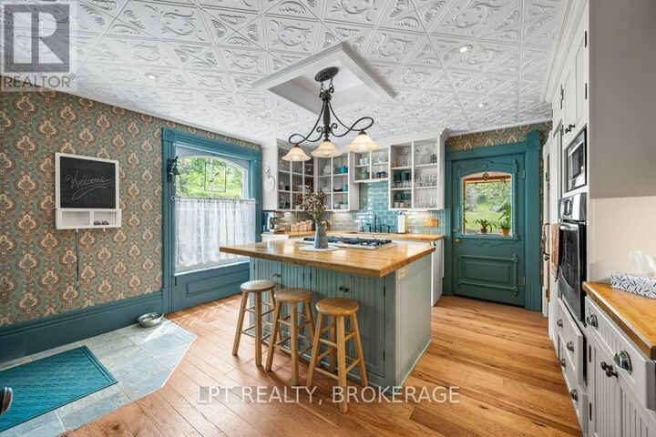 Property Photo:  2837 Rutledge Road  ON K0H 2T0 