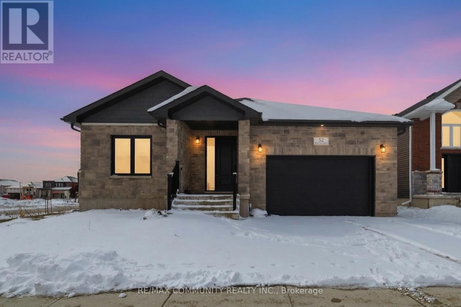 Property Photo:  52 Potter Drive  ON K0H 2H0 