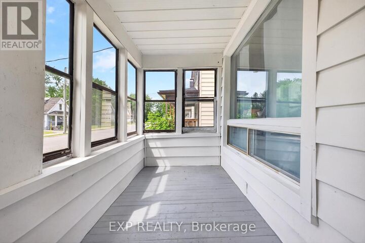 Property Photo:  6564 Level Avenue  ON L2G 4B7 