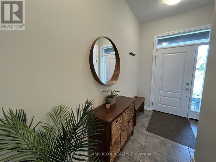 Property Photo:  505 Manhattan Court  ON K4R 0G1 