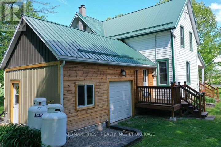 Property Photo:  697 Warburton Road  ON K0E 1L0 