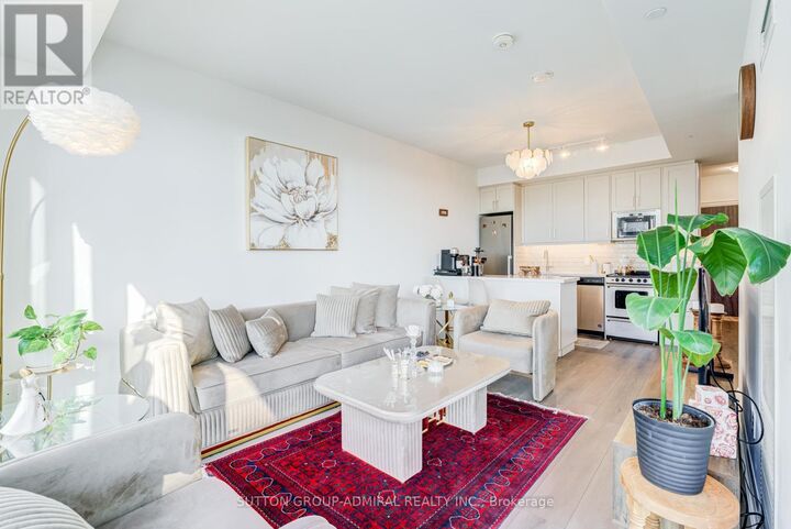 Property Photo:  20 Gatineau Drive 1010  ON L4J 0L3 
