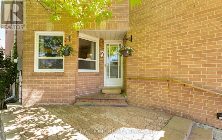 Property Photo:  138 Atkins Circle  ON L6X 4E7 