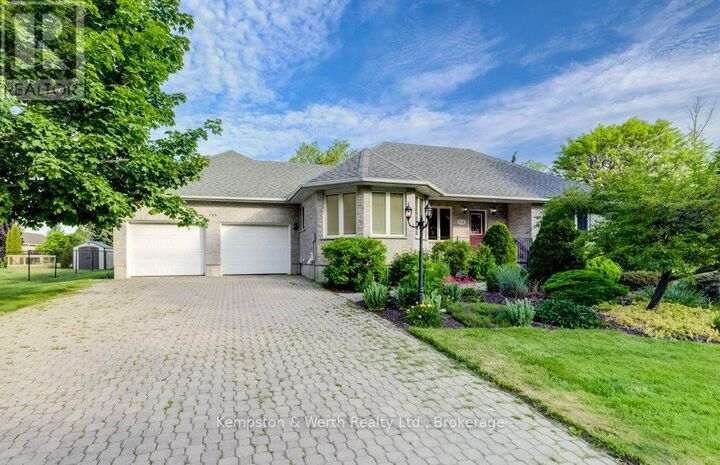 Property Photo: 246 King Street ON N0G 1B0