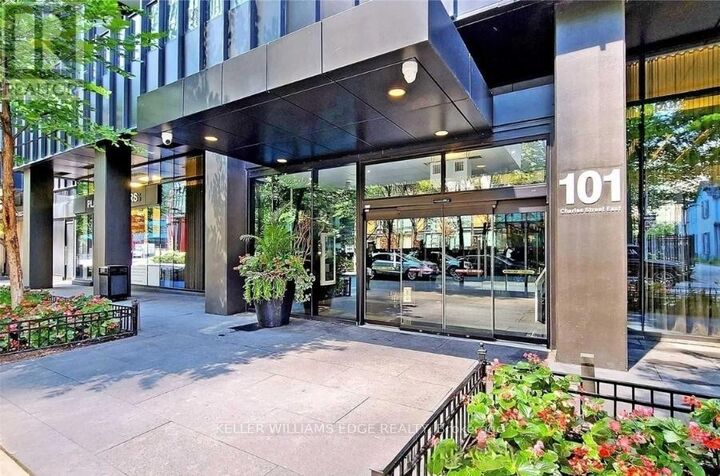 Property Photo: 101 Charles Street East 2809 ON M4Y 0A9