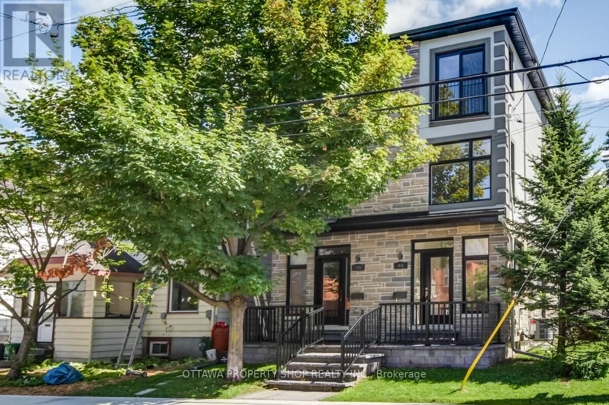 Property Photo:  40 Fifth Avenue  ON K1S 2M4 