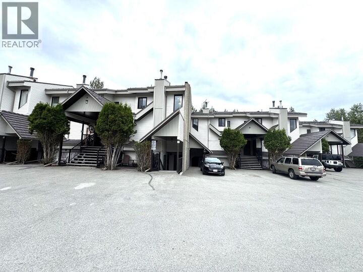 930 Dogwood Drive 1024 — photo 1