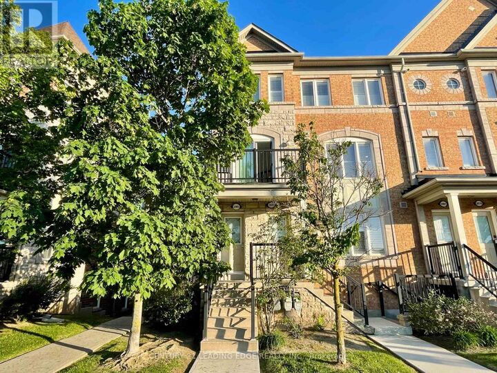 Property Photo:  2083 Bur Oak Avenue  ON L6E 0C6 