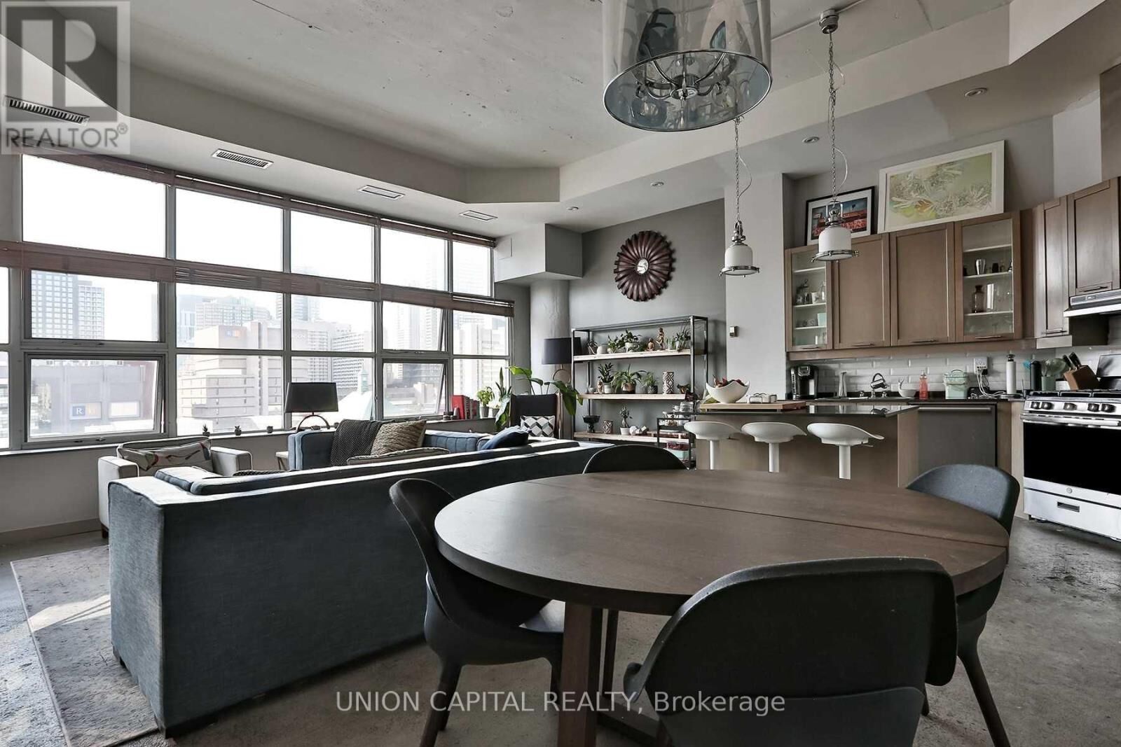 Property Photo:  155 Dalhousie Street 708  ON M5B 2P7 