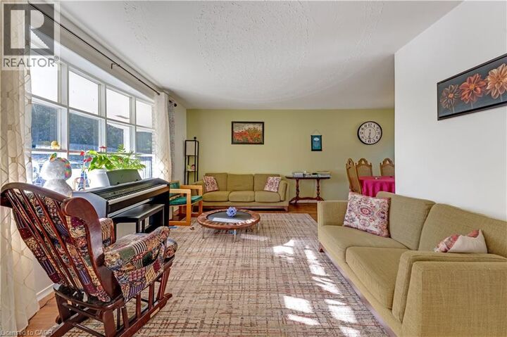 Property Photo:  510 Edenbrook Place  ON N2L 4N5 