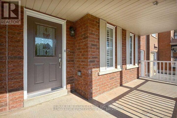 Property Photo:  2343 Pine Glen Road  ON L6M 5J3 