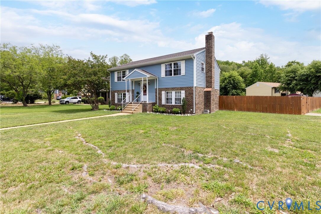 Property Photo:  619 Whiffletree Road  VA 23236 