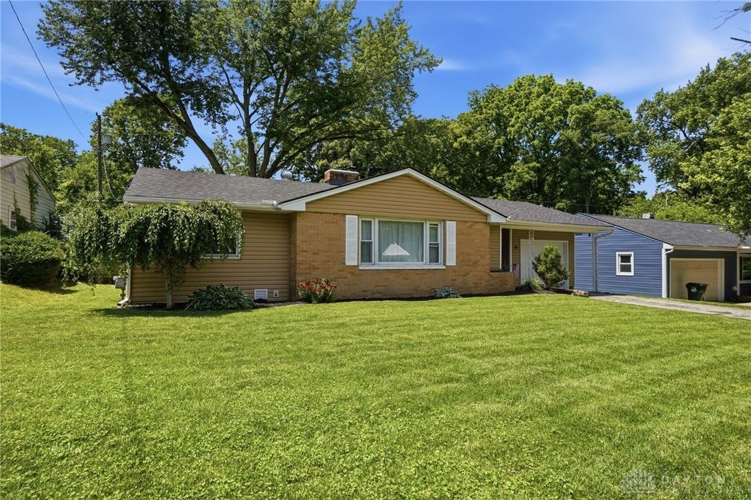 Property Photo: 20 E Bryant Avenue OH 45005
