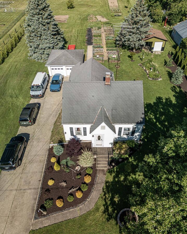Property Photo: 2505 Campbell Street OH 44870