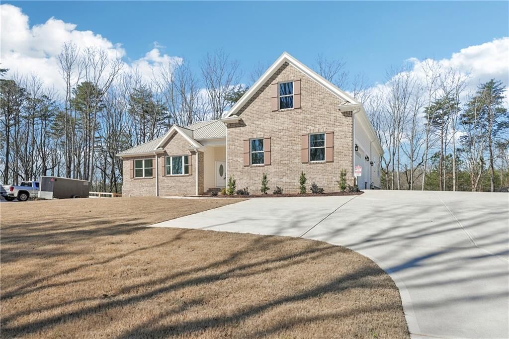 Property Photo: 569 Byrd Mountain Lane GA 30114