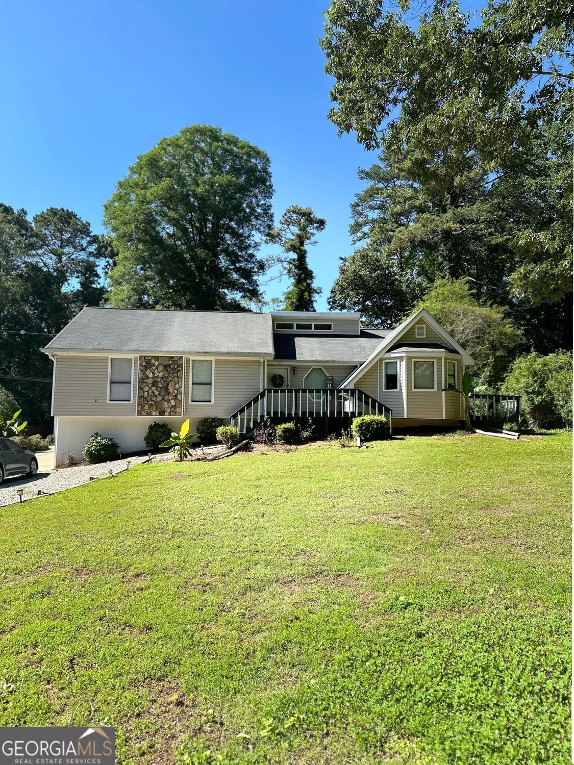 Property Photo:  756 Post Road Way  GA 30088 