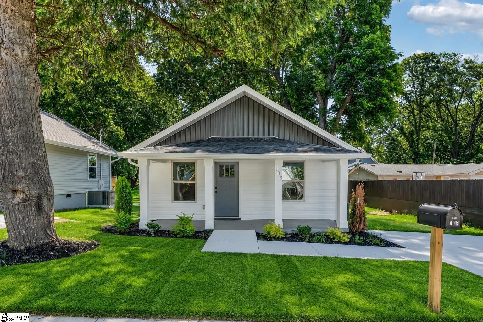 Property Photo: 108 McDade Street 108 SC 29661