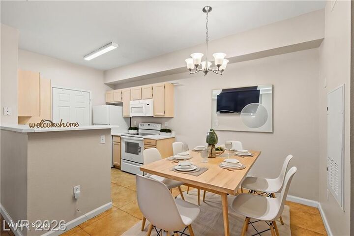 Property Photo: 231 West Horizon Ridge Parkway 1118 NV 89012