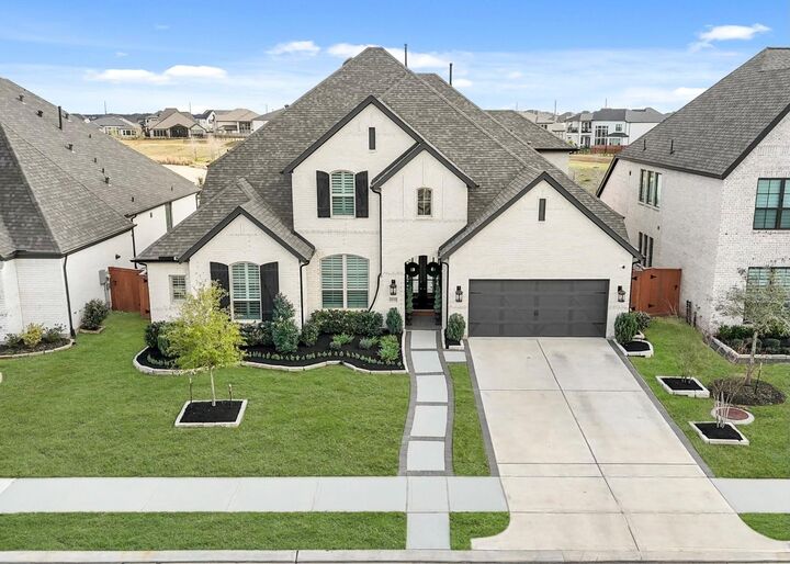 Property Photo: 24715 Beebalm Trail TX 77493