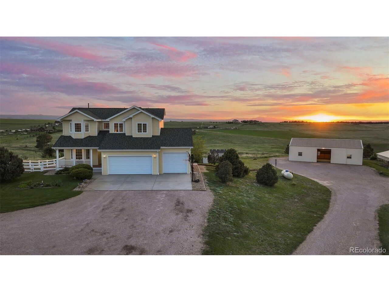 Property Photo:  31159 Longhorn Cir  CO 80107 