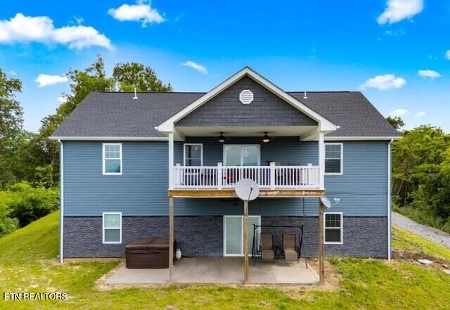 Property Photo:  2055 Scott St  TN 37876 