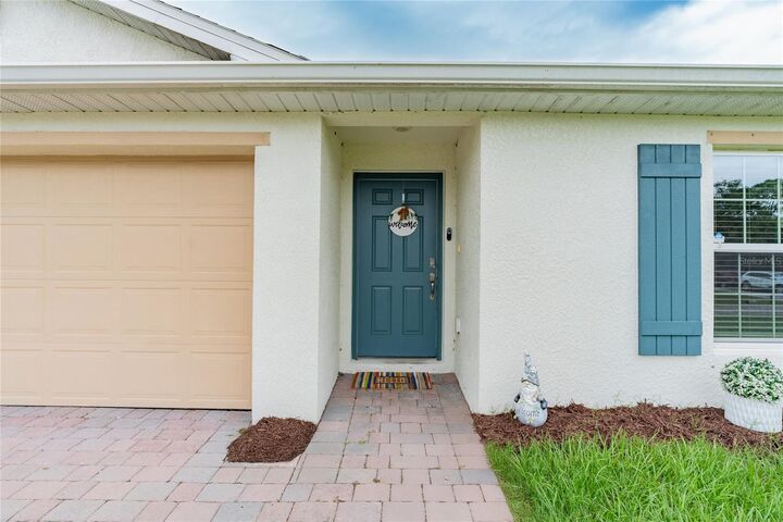 Property Photo:  22420 Sacramento Avenue  FL 33954 