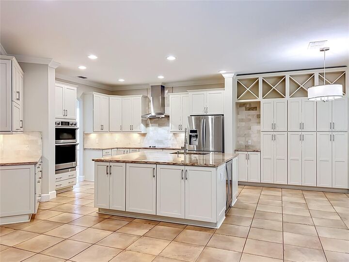 Property Photo:  313 Munson Hills Court  FL 32765 