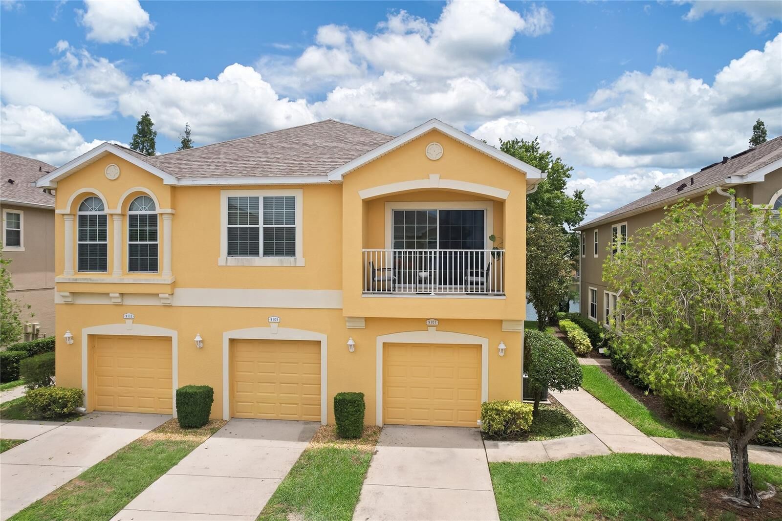 Property Photo: 9107 Moonlit Meadows Loop FL 33578