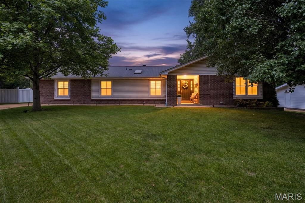 Property Photo:  8 Sunnybrae Court  MO 63011 