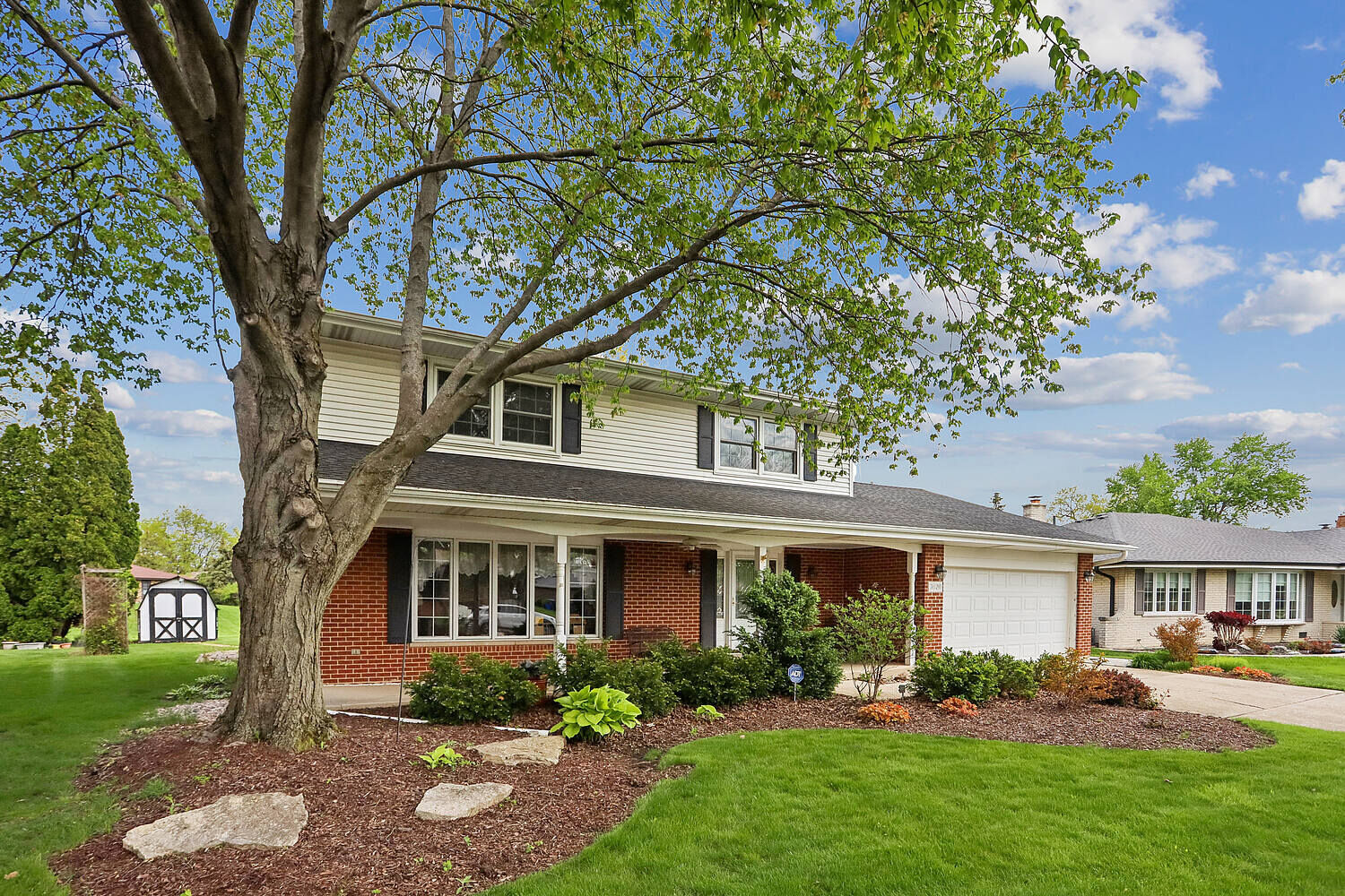 Property Photo:  3020 Spring Green Drive  IL 60561 