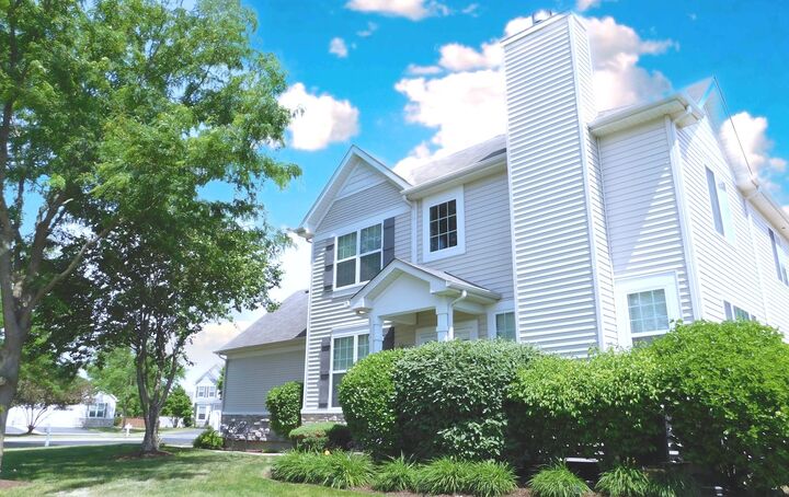 Property Photo:  15822 Cove Circle  IL 60544 