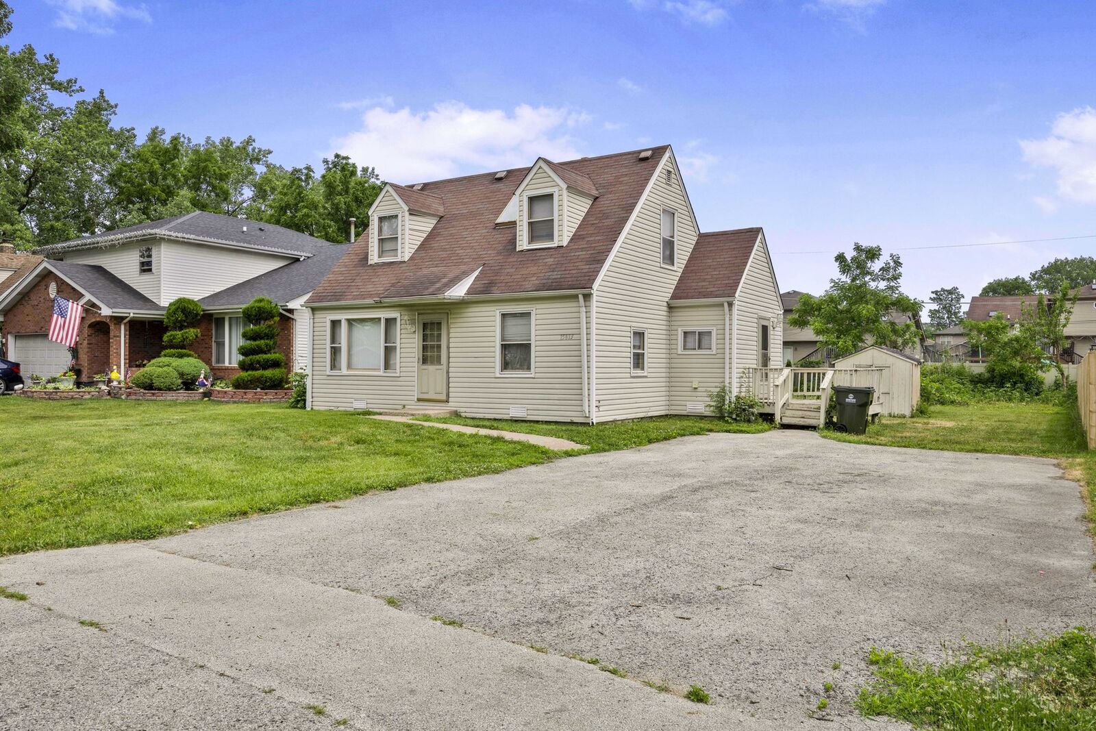 Property Photo:  15613 S Homan Avenue  IL 60428 