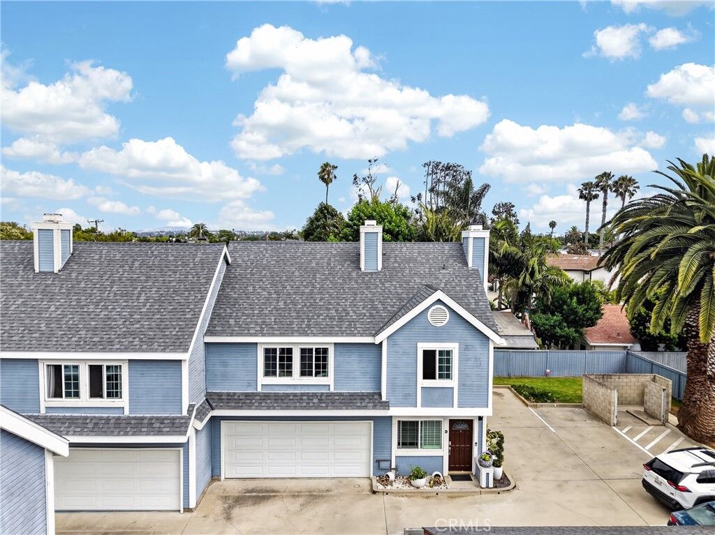 Property Photo: 133 Cecil Place D CA 92627