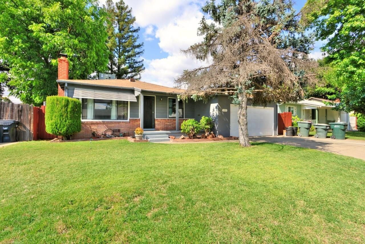 Property Photo:  4221 42nd Avenue  CA 95824 