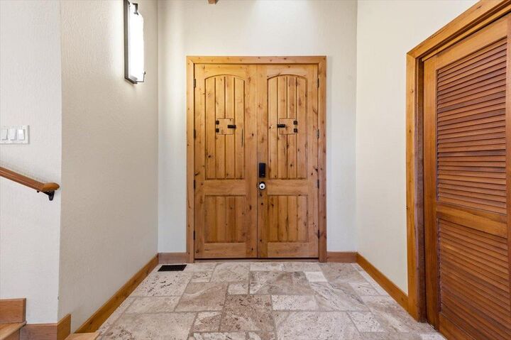 Property Photo: 11532 Via Vista CA 95959