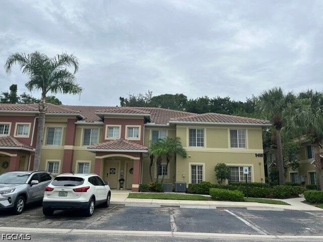 Property Photo: 9460 Ivy Brook Run 710 FL 33913