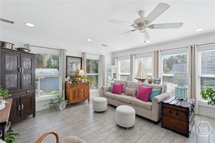 Property Photo:  207 2nd Avenue  GA 31328 