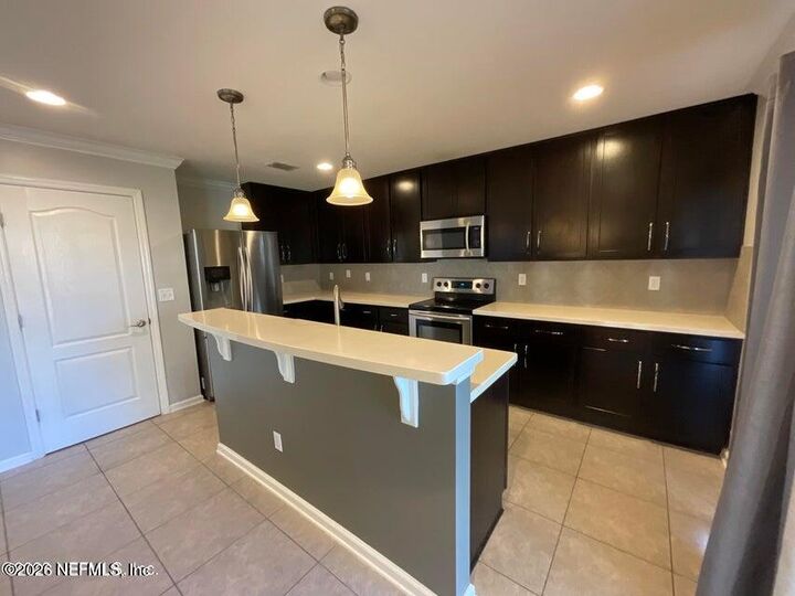 Property Photo:  12127 Narrowleaf Court  FL 32225 